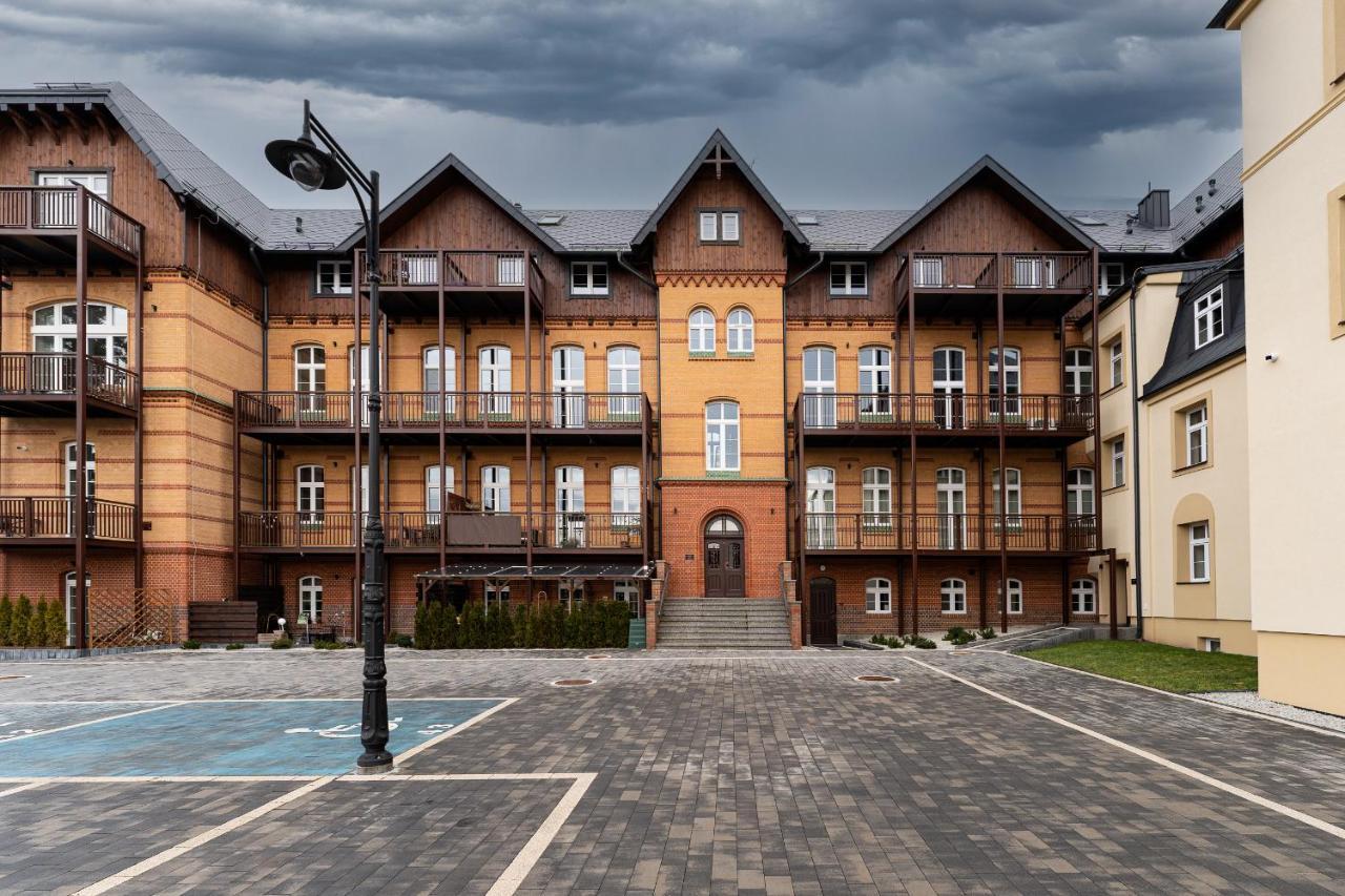 Apartament Foto Loft - Villa Vinci - Z Prywatnym Monitorowanym Parkingiem - Space Apart Еленя-Гура Экстерьер фото